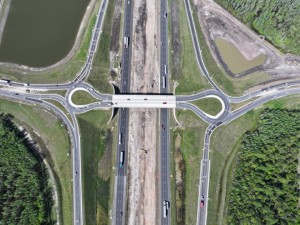 A closer look at the new roundabouts at the new I-4 at SR/CR 557 interchange. Photo taken April 4, 2024